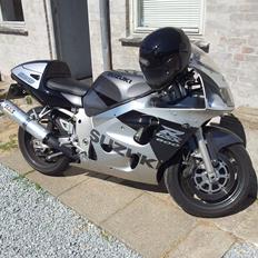 Suzuki GSX-R 600 *Solgt*