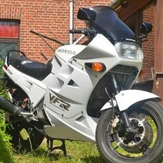 Honda VFR 750 Projekt Fighter