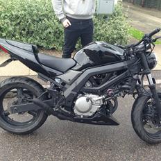 Suzuki sv 650 *Naked*