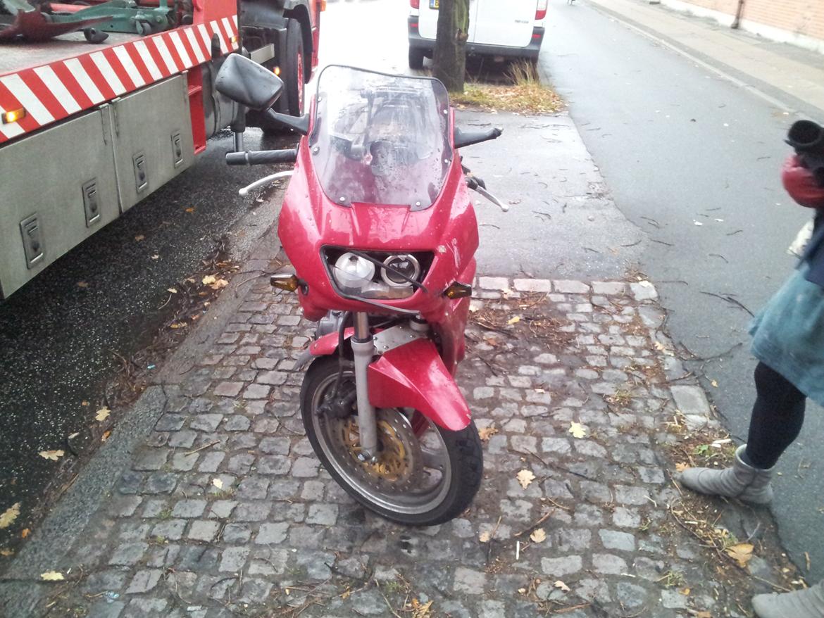 Suzuki GS500E [Totalskadet] billede 6