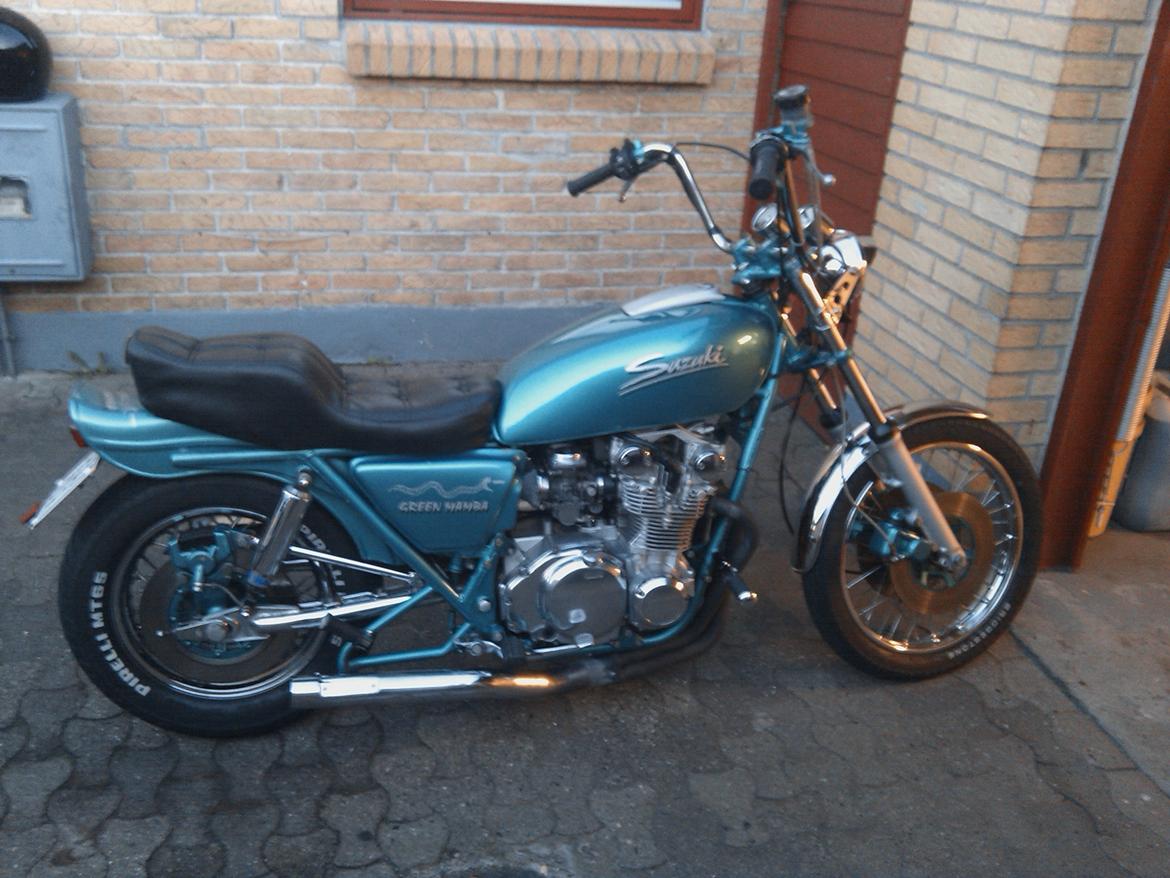 Suzuki GS550L billede 1