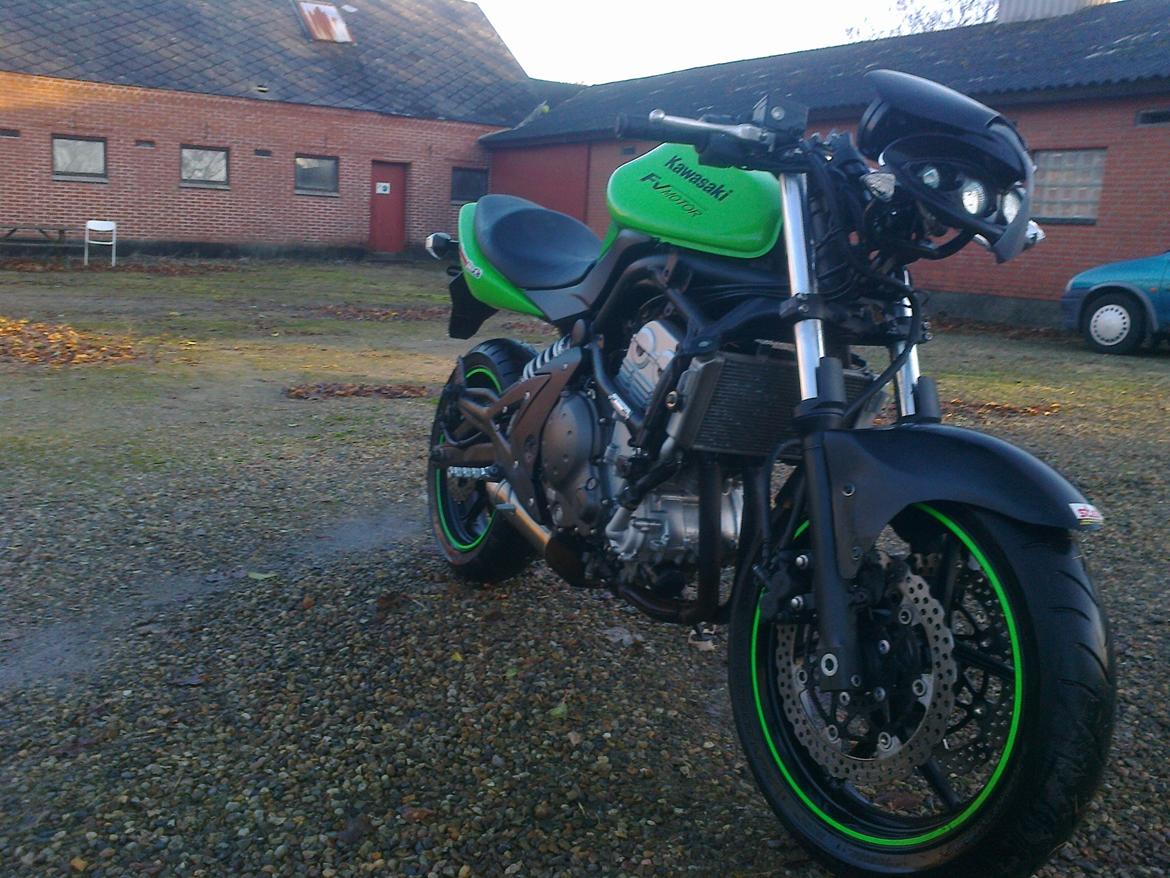 Kawasaki ER-6F billede 8