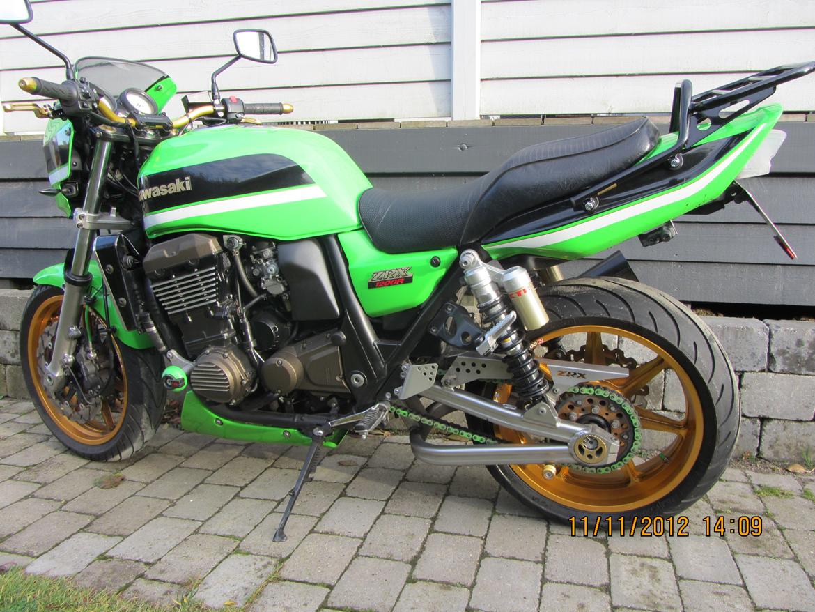 Kawasaki ZRX1200R Eddy Lawson replica billede 2