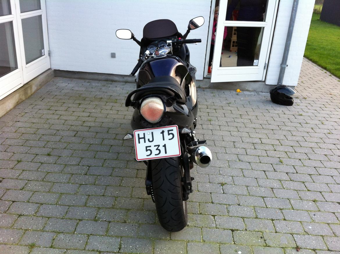 Suzuki GSX 600 F *SOLGT* billede 3