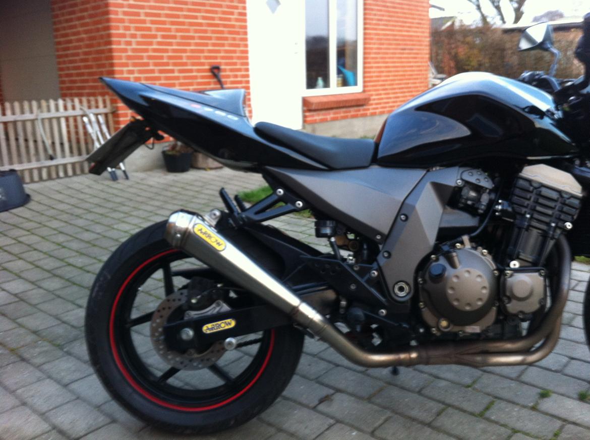 Kawasaki z750(solgt) billede 3