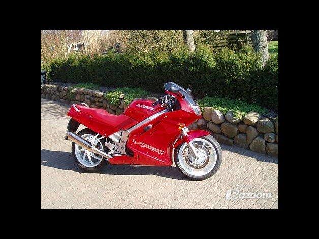 Honda Vfr 750 billede 1