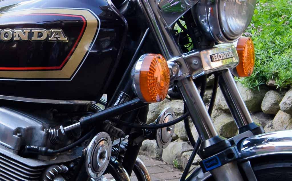 Honda CB750 K7 billede 2