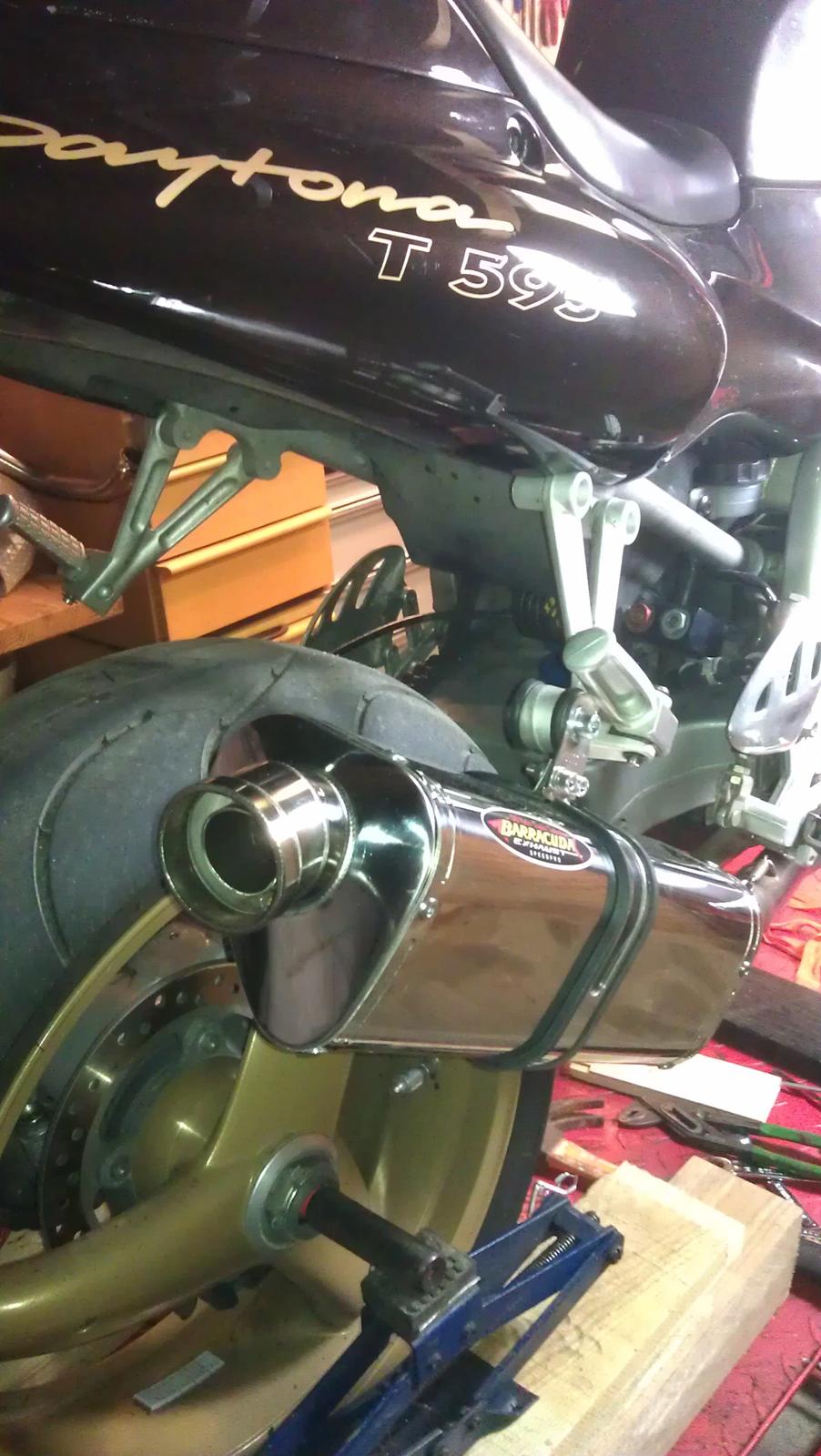 Triumph Daytona-ST. T595/955 Solgt billede 3