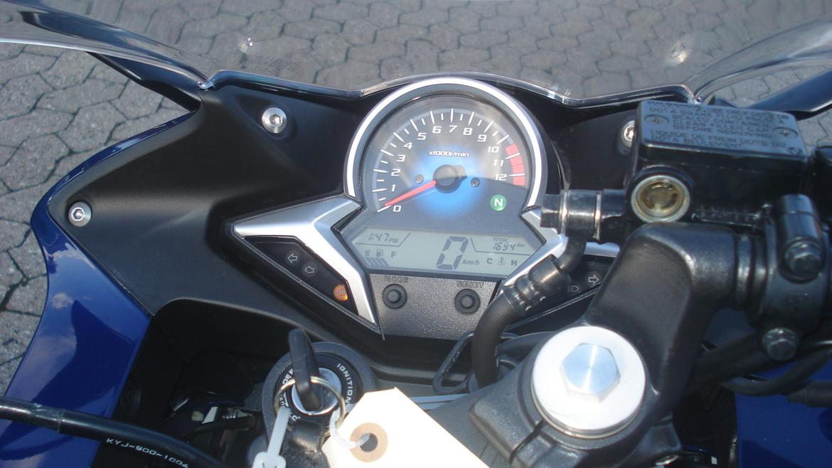 Honda CBR 250 RA (SOLGT) billede 4