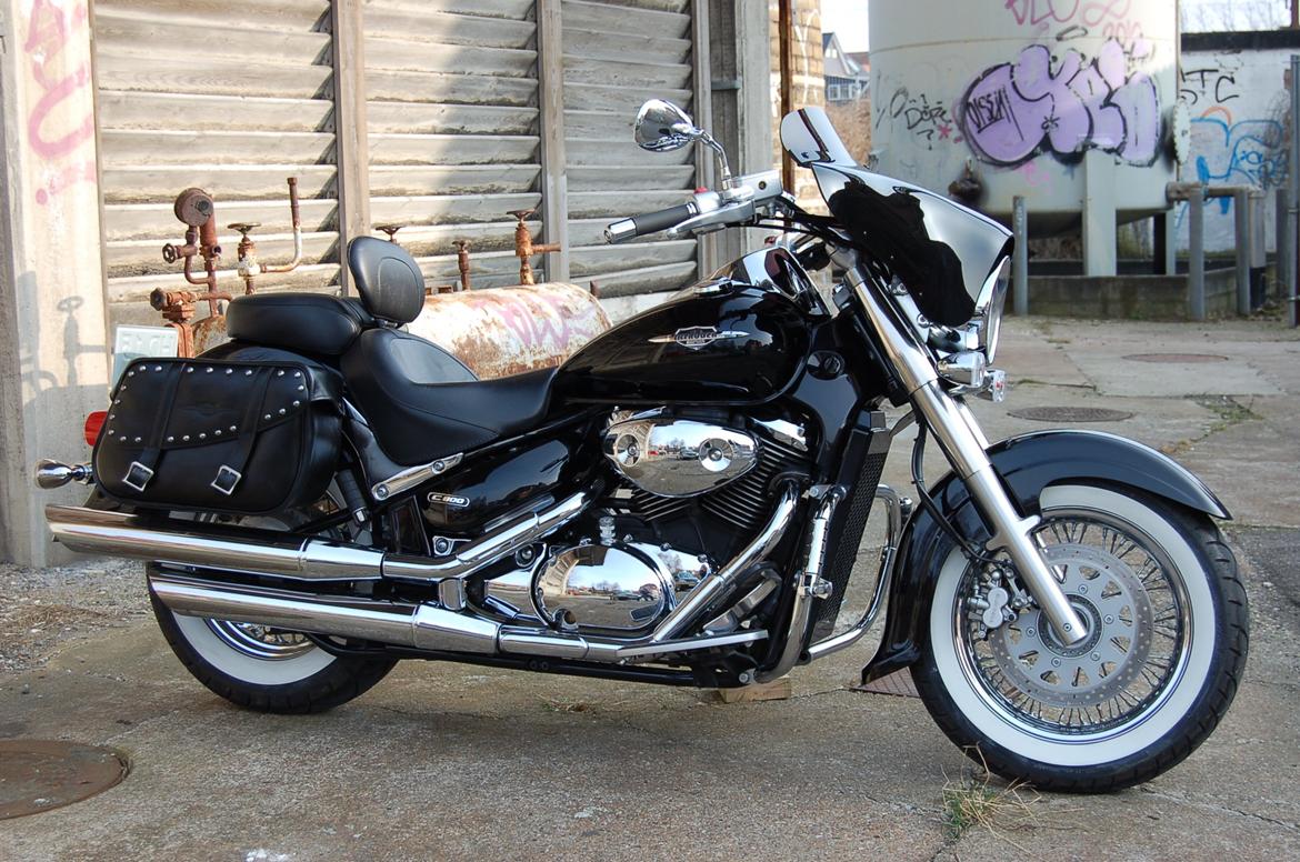 Suzuki VL 800 billede 13