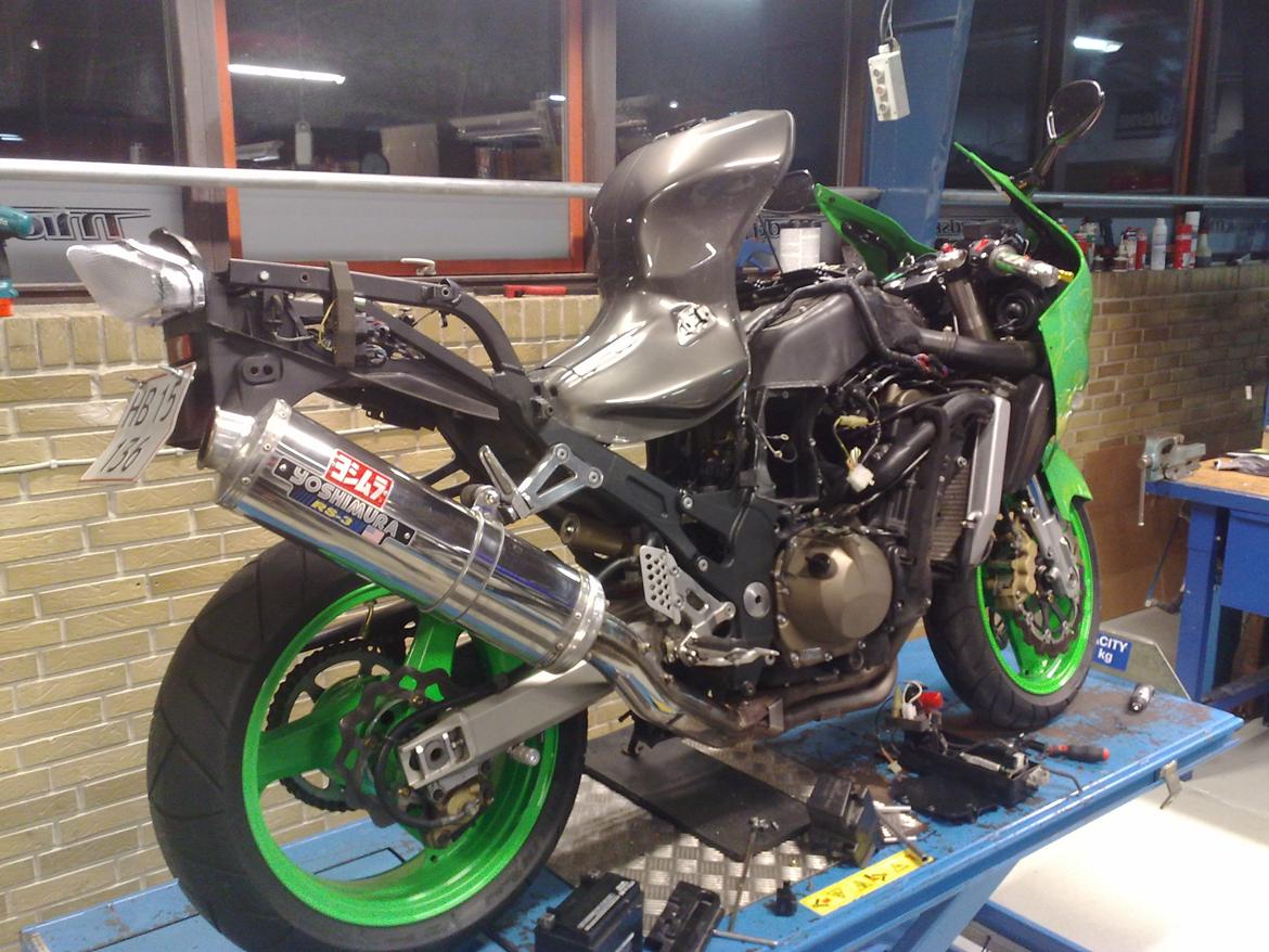 Kawasaki ZX12R  R.I.P. - Vintertjek billede 14