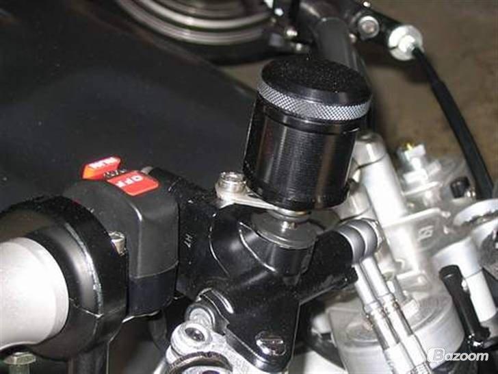 Honda CBR 900 Street Fighter billede 6