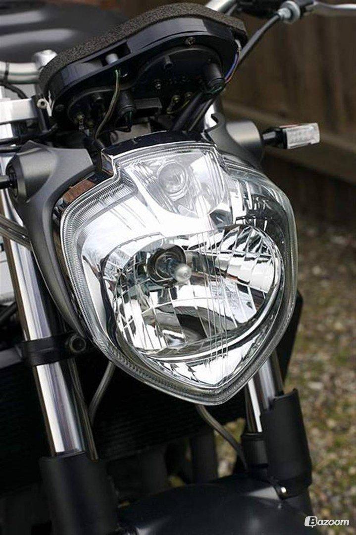 Honda CBR 900 Street Fighter - Xenon. Det giver et helt fantastisk lys billede 9