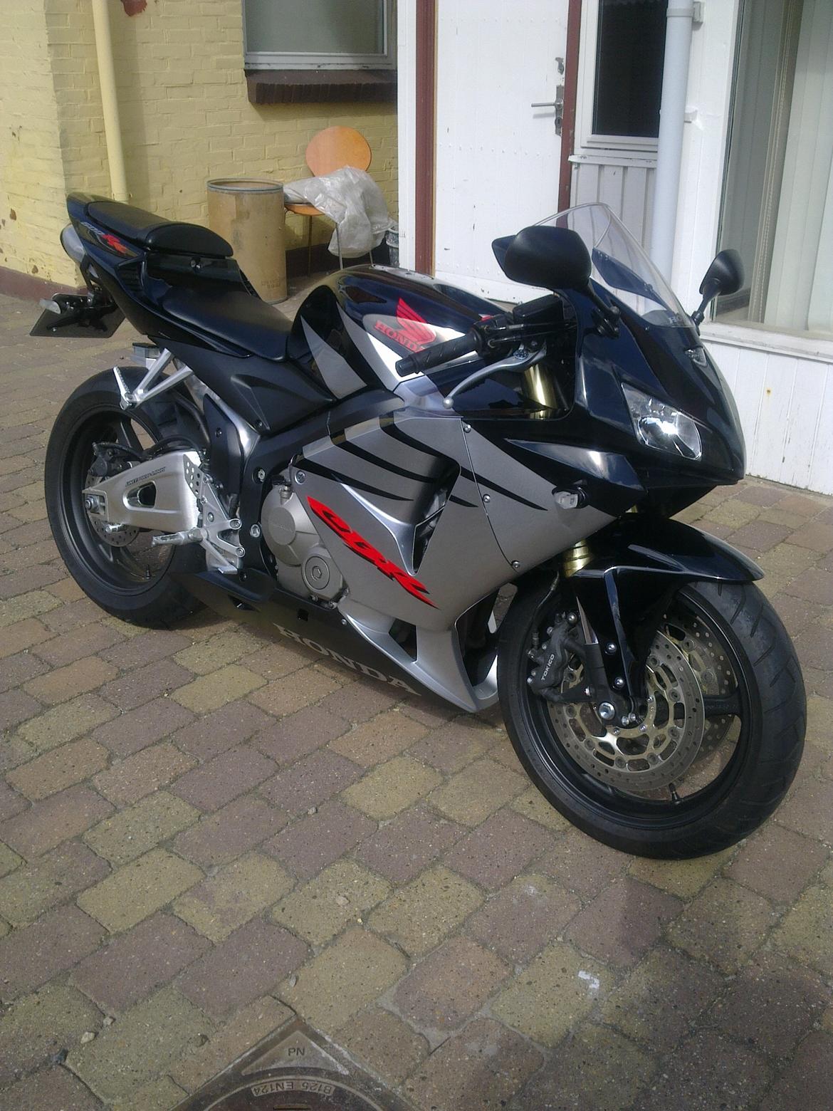 Honda CBR 600 RR billede 4