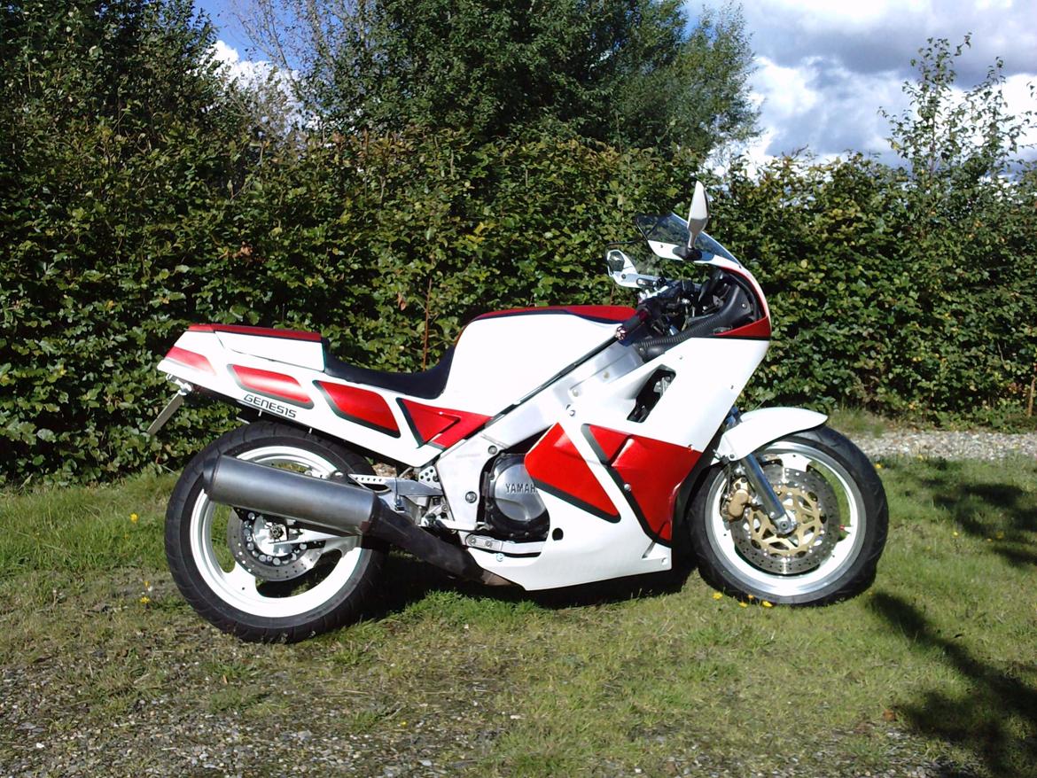 Yamaha FZR 1000 billede 4