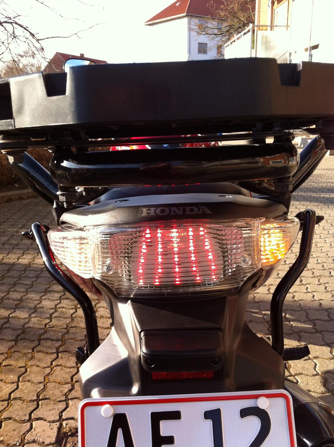 Honda CBF 600 Sa ( Tidligere mc ) - LED baglygte monteret billede 15