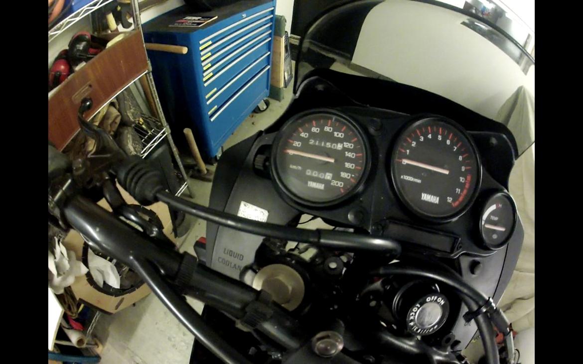 Yamaha TDR 125 [solgt] - Den har kørt lige godt 21k, hvilket er udemærket for en 94 billede 3