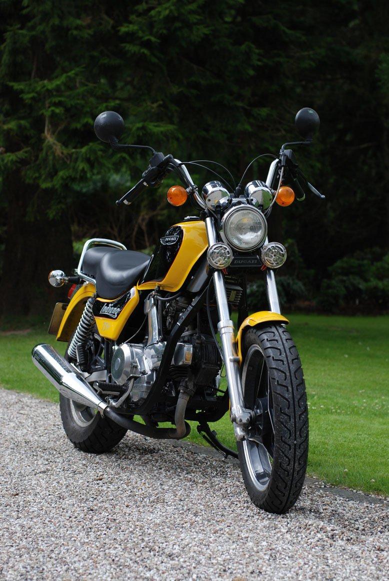 Ducati Indiana 750 billede 1