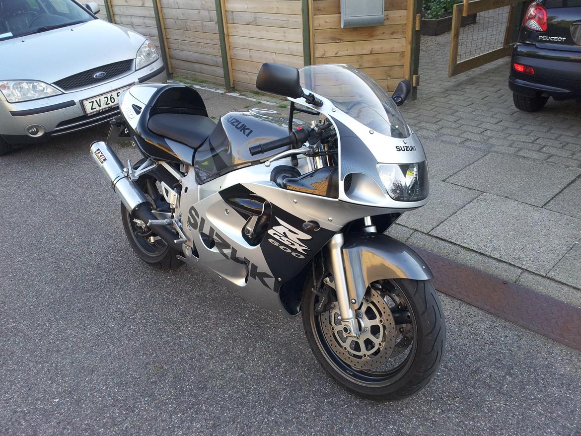 Suzuki GSX-R 600 *Solgt* billede 3