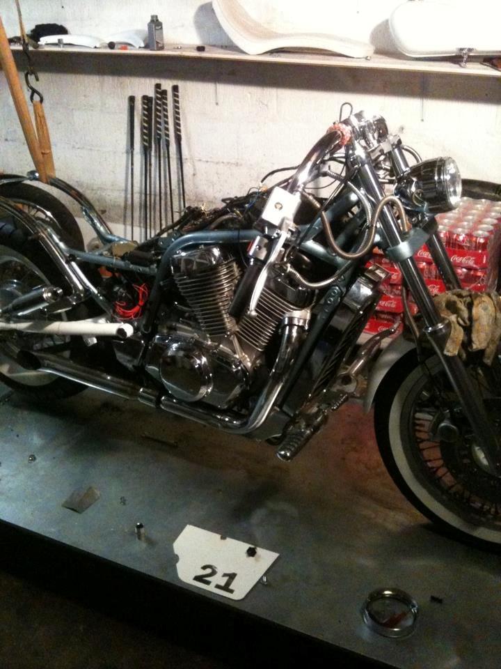 Suzuki Intruder vs 800 - Bliver for fedt med lyseblåt stel.. glæder mig til sommer :) billede 18