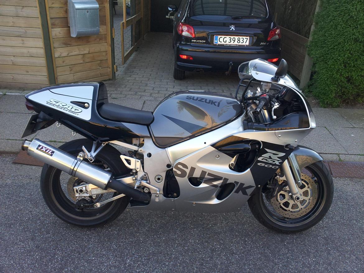 Suzuki GSX-R 600 *Solgt* billede 5