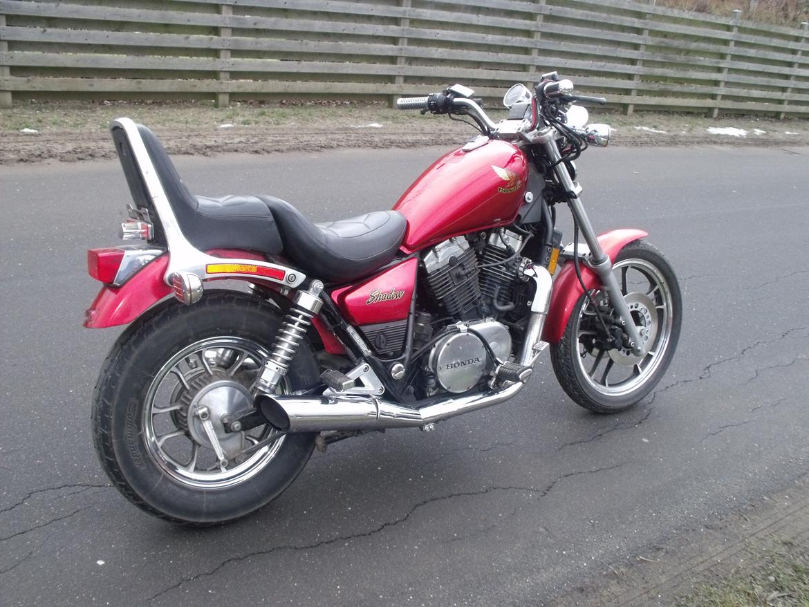 Honda VT700 Shadow US. (SOLGT) billede 3