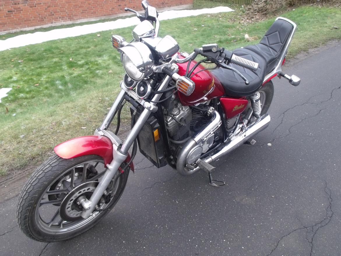 Honda VT700 Shadow US. (SOLGT) billede 6