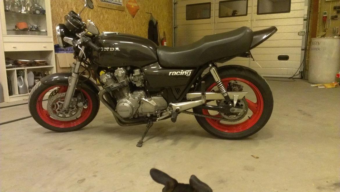 Honda CB 750 billede 2
