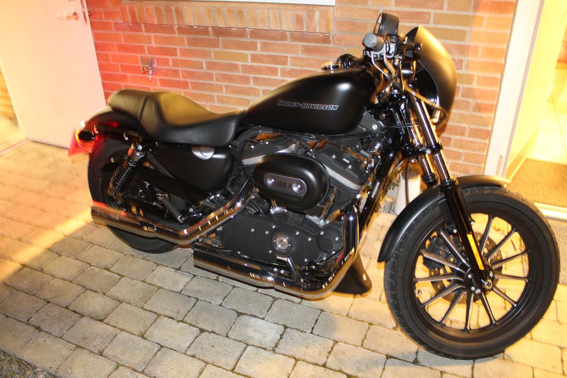 Harley Davidson Sportster XL883N IRON billede 2