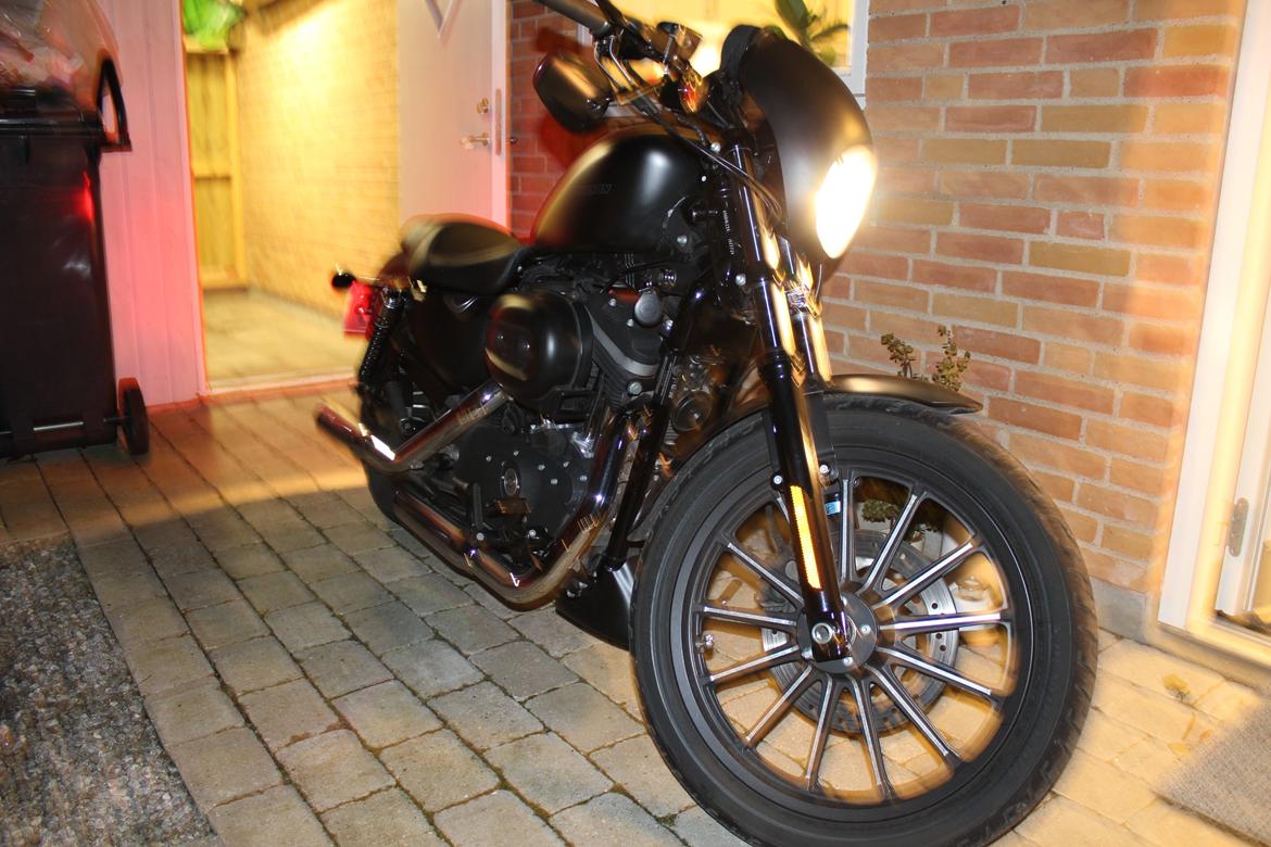 Harley Davidson Sportster XL883N IRON billede 10