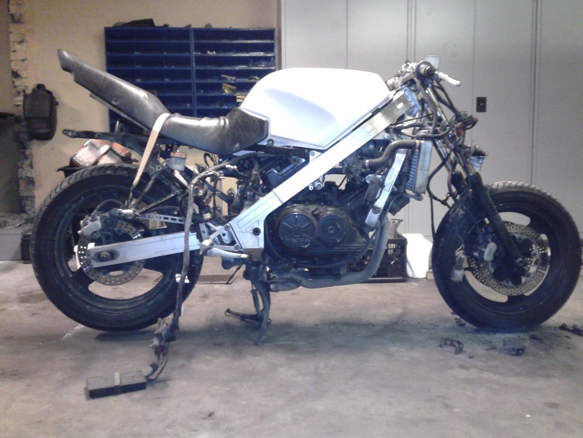 Honda VFR 750 Projekt Fighter billede 11