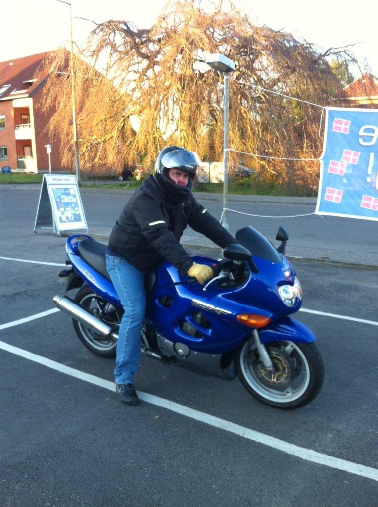 Suzuki GSX 600 F billede 5