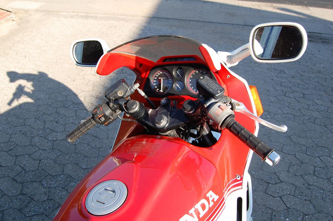 Honda CBR 1000F billede 7