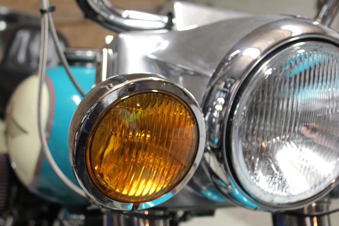 Harley Davidson FLH Duo Glide - Solgt !! - Org. Cow-head og spotlights i Fluted Amber. billede 8