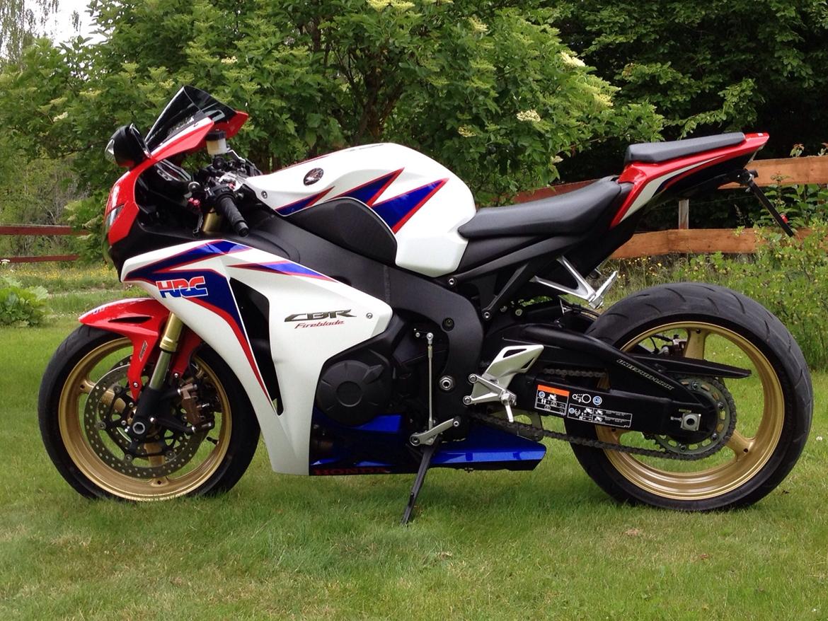 Honda Fireblade - CBR 1000 RR ABS billede 2