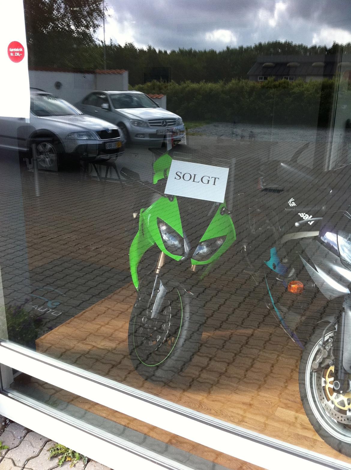 Kawasaki ZX10r - Dejlig skilt:) billede 3