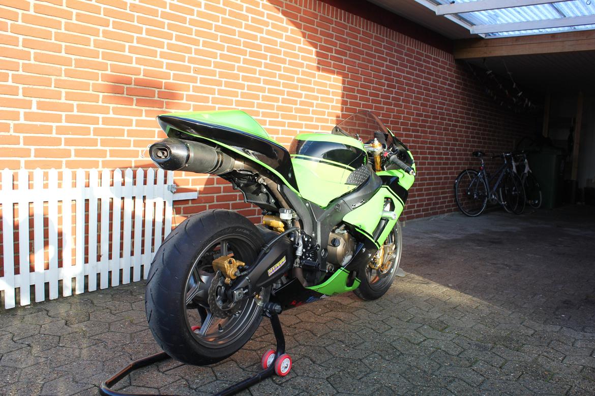 Kawasaki ZX6R billede 5