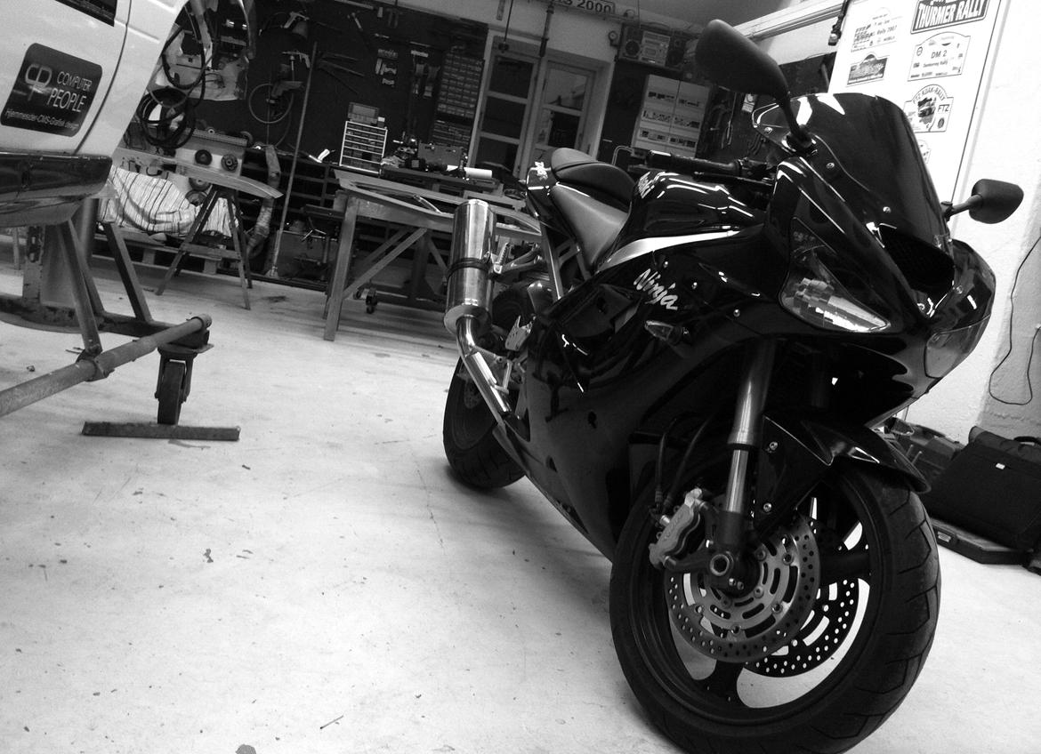 Kawasaki ZX6R Ninja billede 2