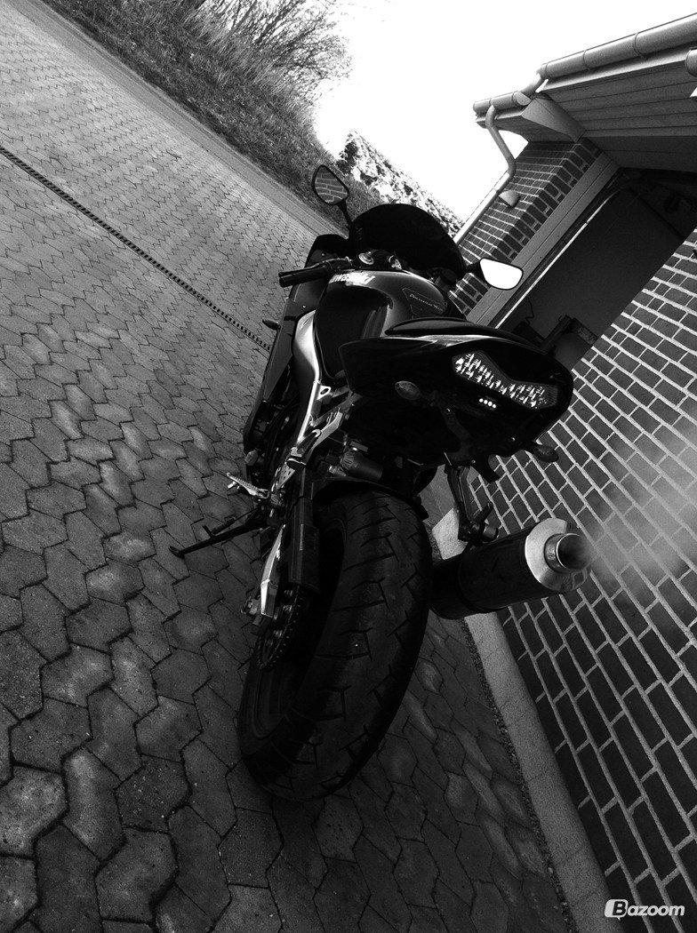 Kawasaki ZX6R Ninja billede 3