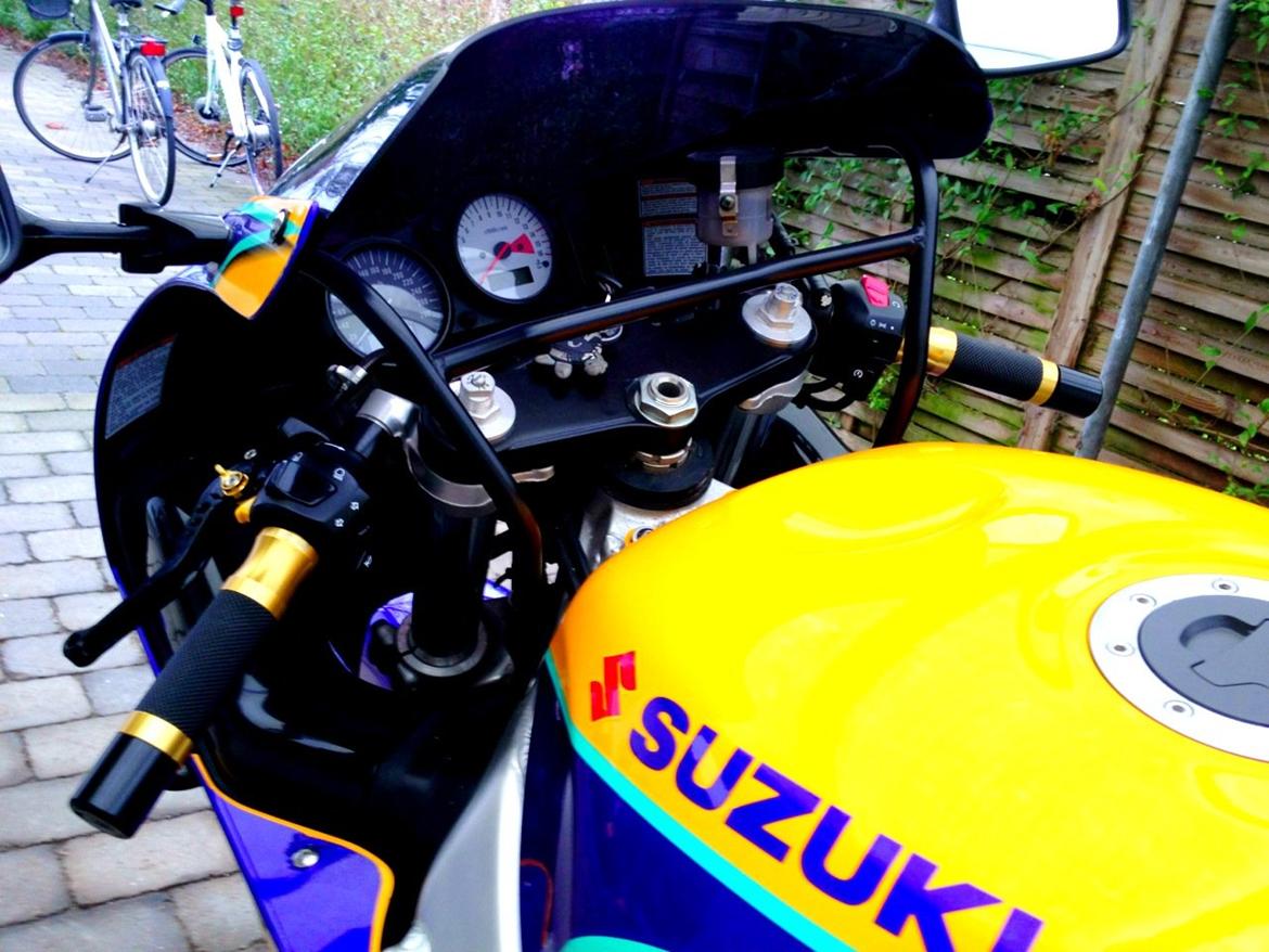 Suzuki Gsx-R 600 Corona billede 6