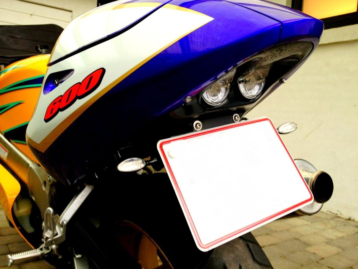 Suzuki Gsx-R 600 Corona billede 8