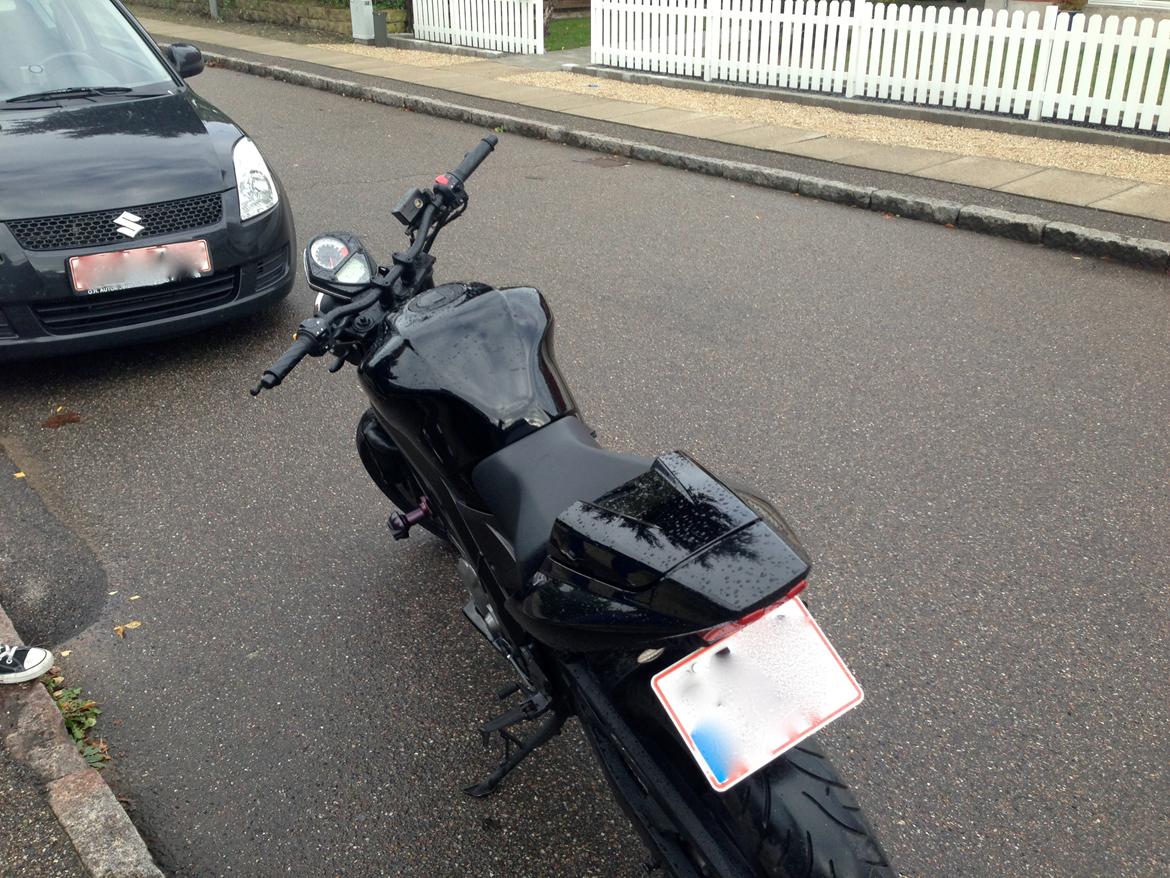 Suzuki sv 650 *Naked* billede 3