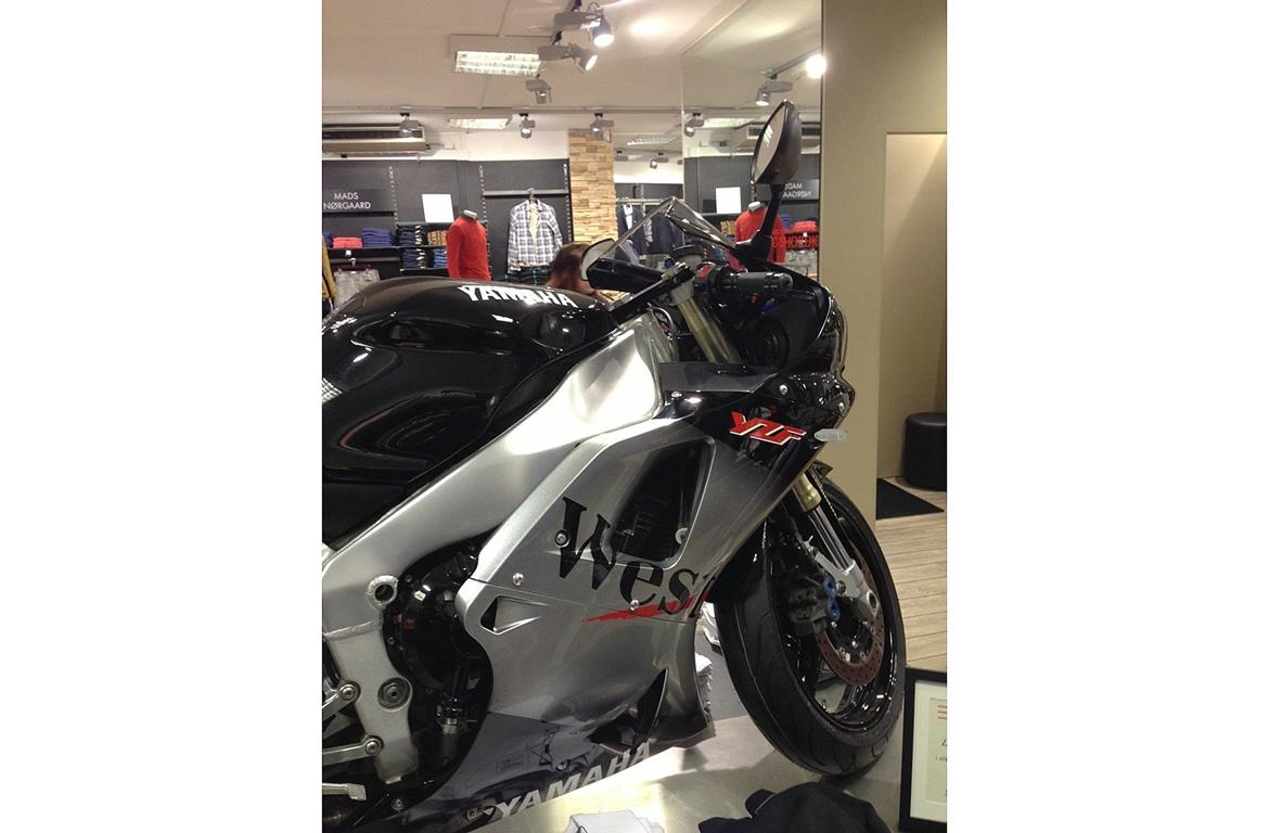 Yamaha YZF R1 *Solgt* billede 6