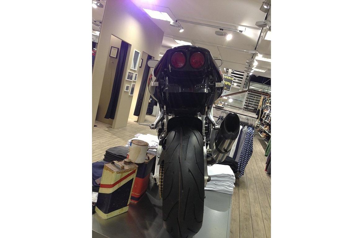 Yamaha YZF R1 *Solgt* billede 8