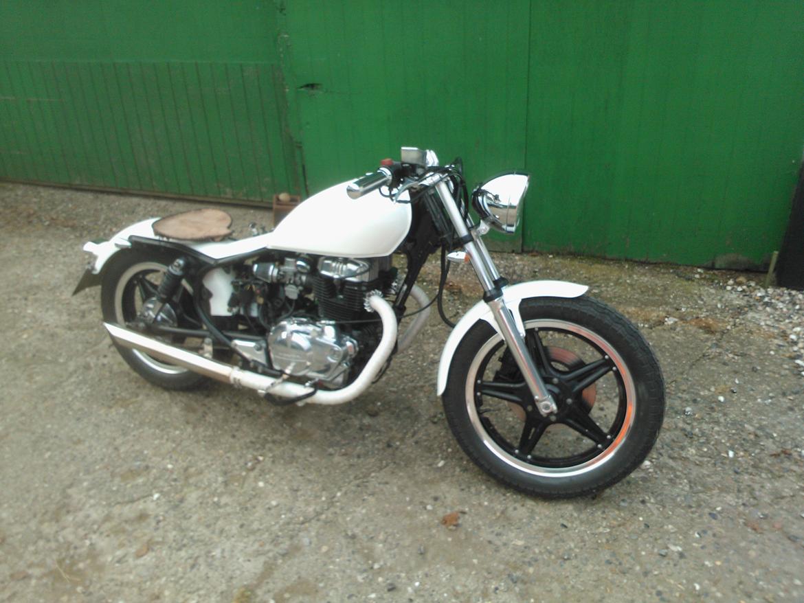 Honda CM 400T billede 13