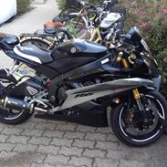 Yamaha r6