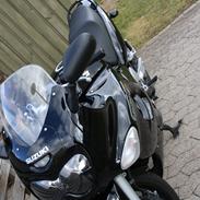 Suzuki GSX750F