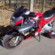 Honda cbr 600 f3