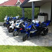 Yamaha Yzf R1