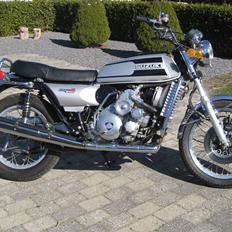 Suzuki RE5